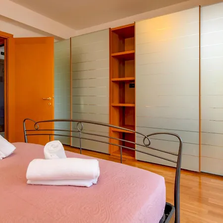 Holiday home Lugana