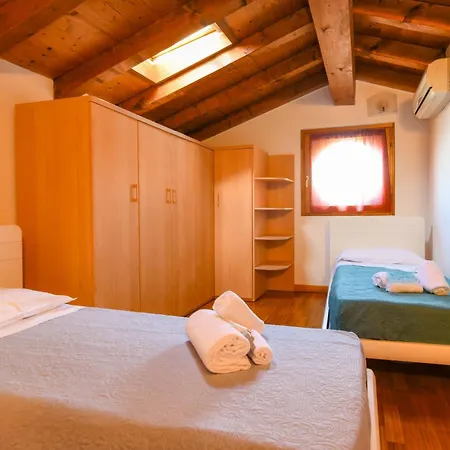 Lugana بسكييرا ديل غاردا