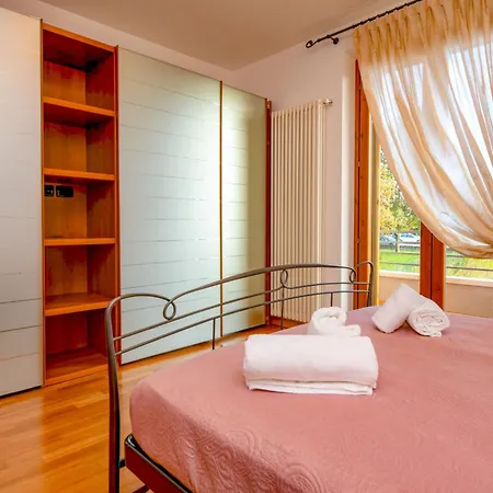 Lugana Holiday home *